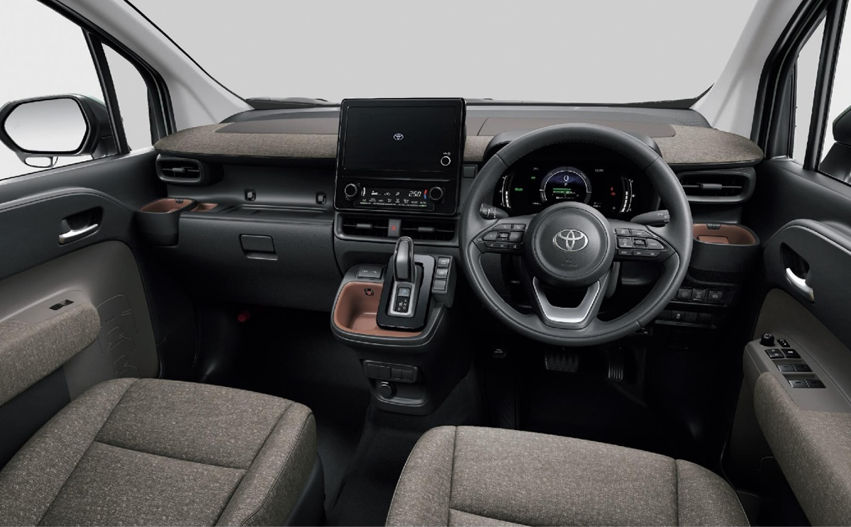 ライズ内装インパネ